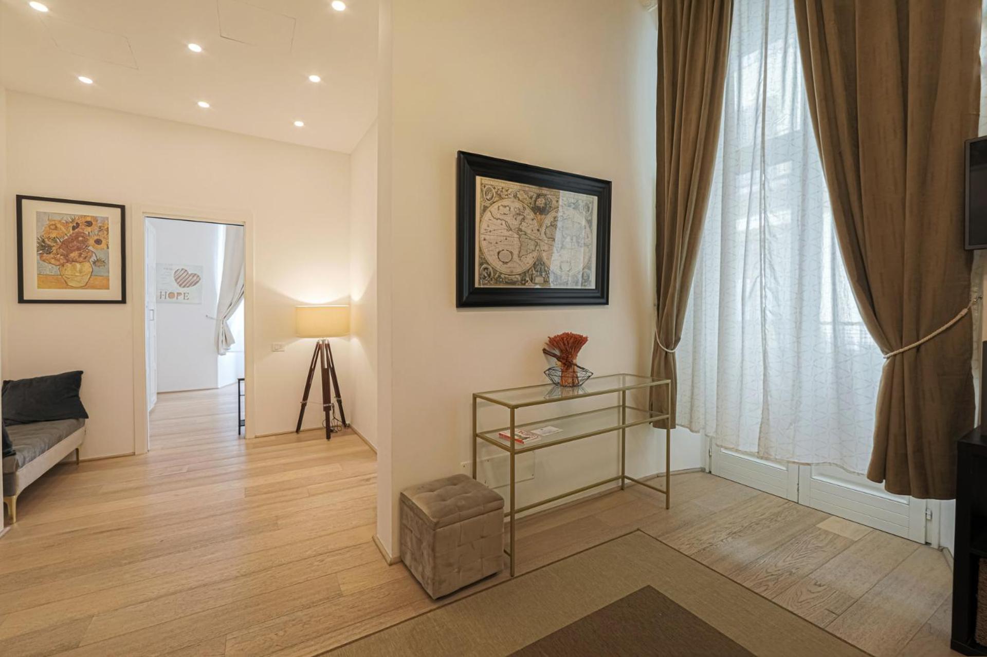 Deluxe In The Heart Of * Florence