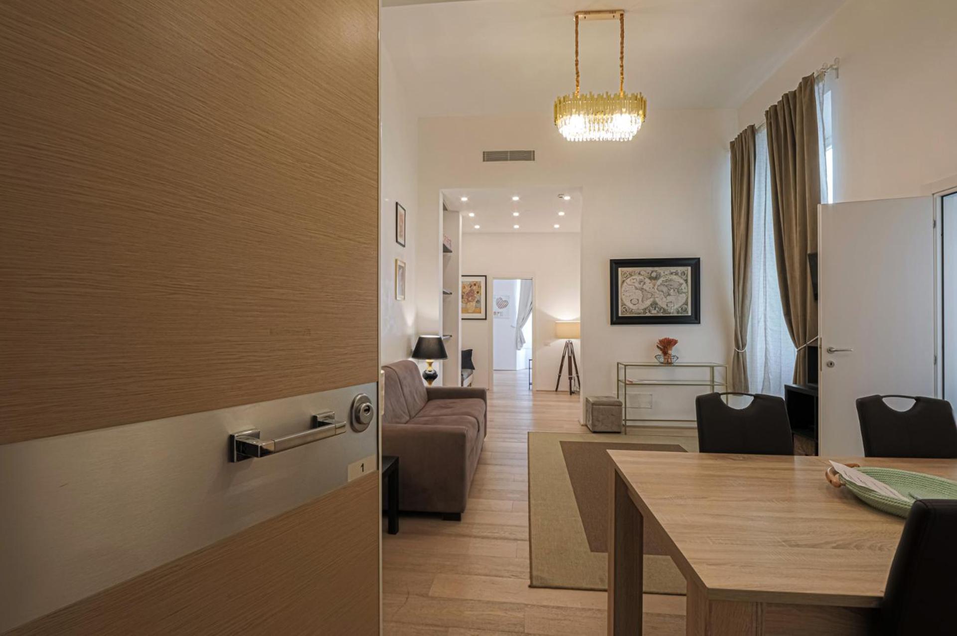 Deluxe In The Heart Of Apartment